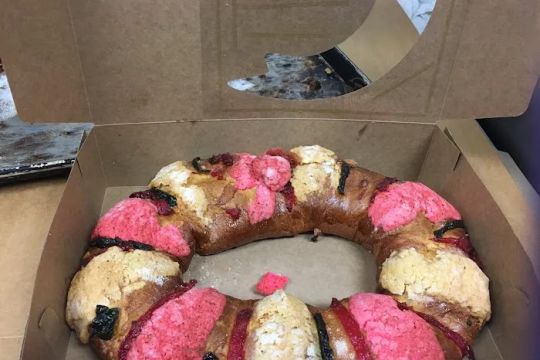 Panderia La Corona Bakery & Meat Market