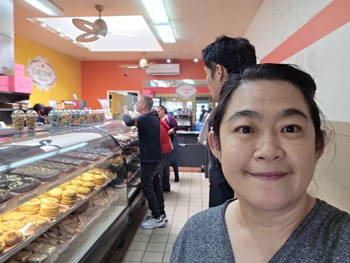 Sweet Jill's Bakery Picture 7