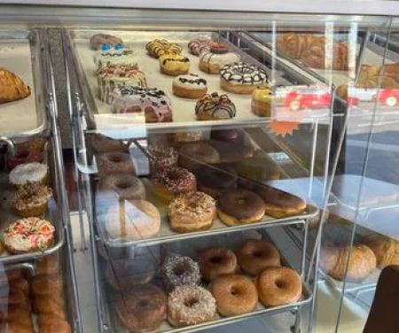 Mimi's Donuts