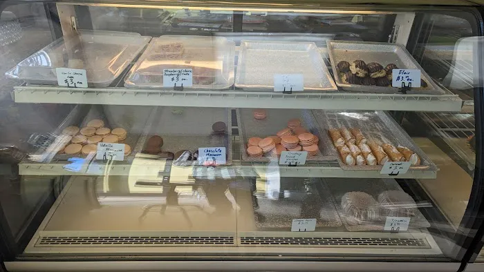 Joyce Bakery Picture 9