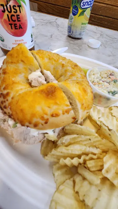 Beach Bagel Trattoria Picture 3