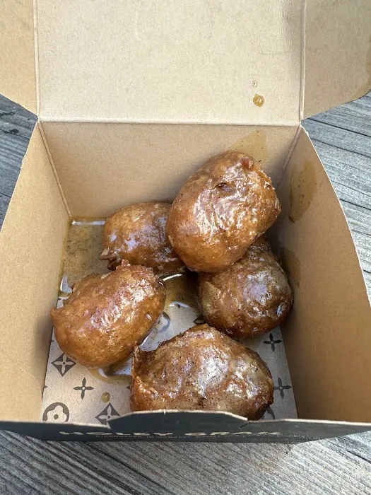 Holey Grail Donuts Picture 4