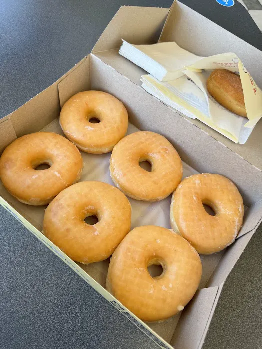 Yum Yum Donuts Picture 7