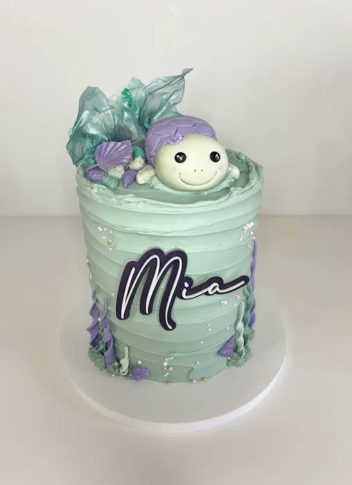Nina Bakes Picture 1
