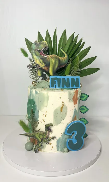 Nina Bakes Picture 7