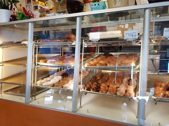Donut King Picture 3