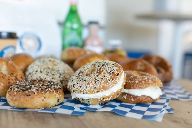 Daniel's Bagels