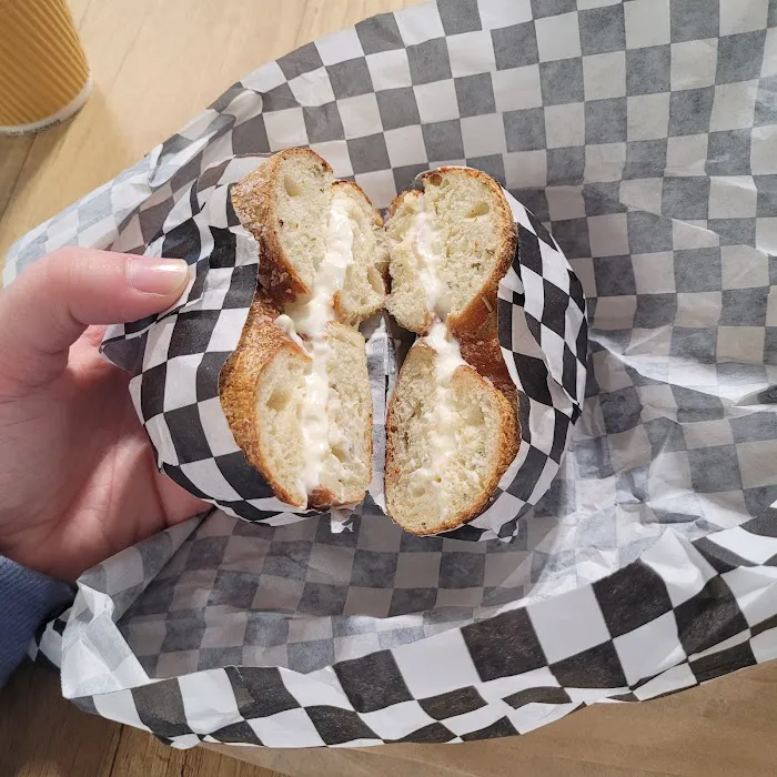 Daniel's Bagels Picture 9