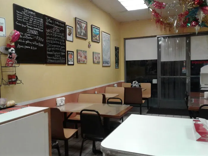 Mayra's Bakery Picture 10