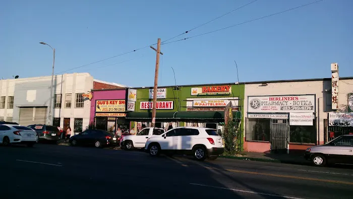 Pasteleria Y Panaderia El Panon Bakery Picture 3