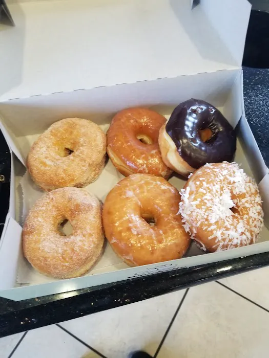 Winchell's Donut House Picture 2