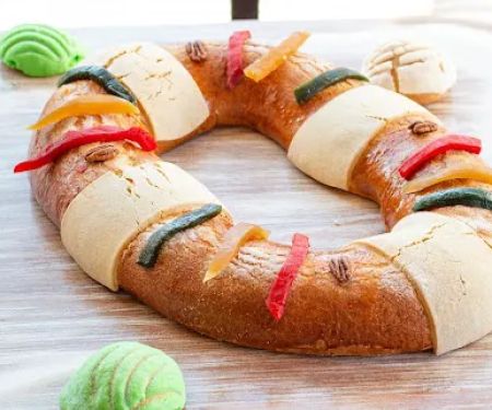 La Monarca Bakery & Cafe