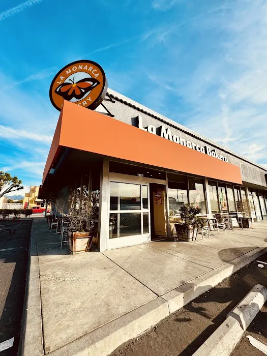 La Monarca Bakery & Cafe Picture 6