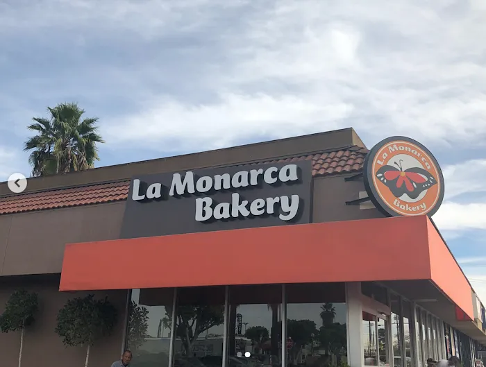 La Monarca Bakery & Cafe Picture 4