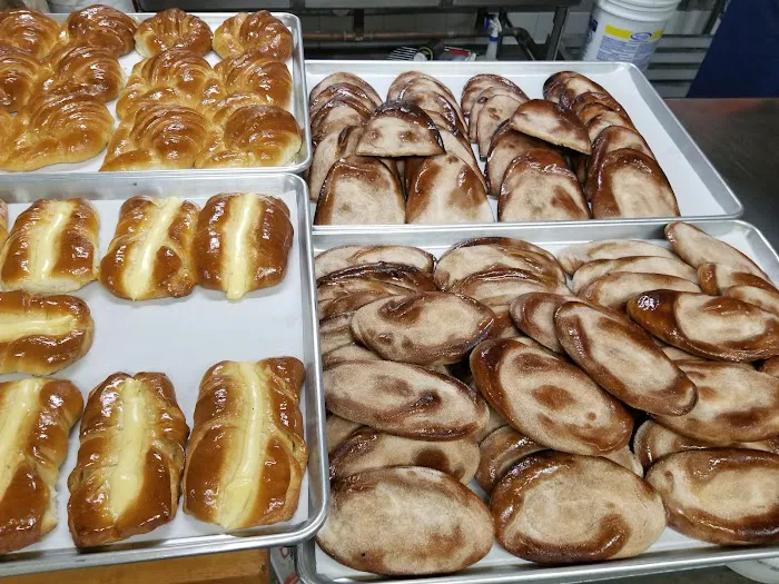 Angelo's Bakery & Food Picture 3