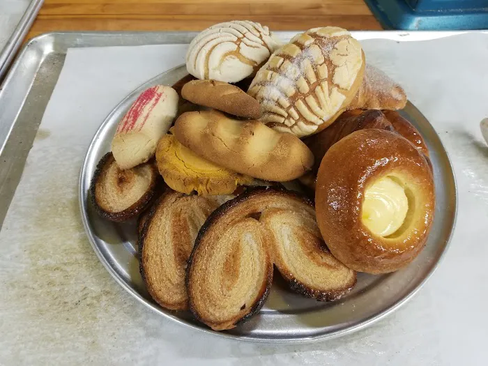 Angelo's Bakery & Food Picture 4