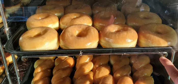 Yum Yum Donuts Picture 7
