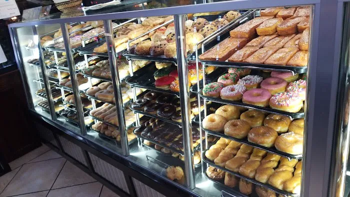 Yum Yum Donuts Picture 5
