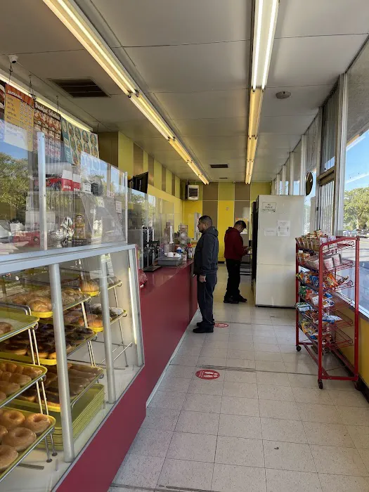 Sun's Donuts Picture 6