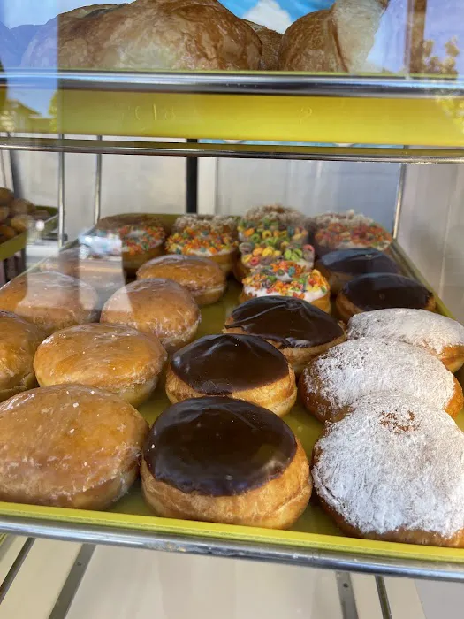Sun's Donuts Picture 4