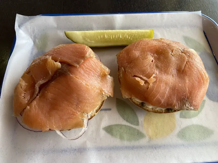 5th Ave Bagelry Picture 3