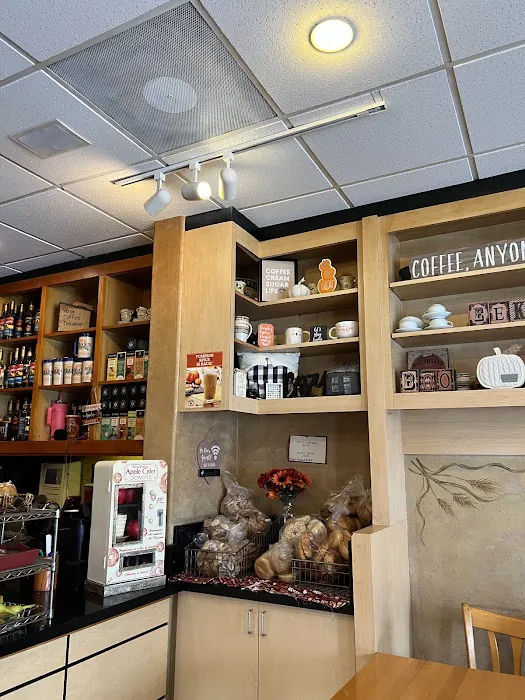 Bonjour Bagel Cafe Picture 7
