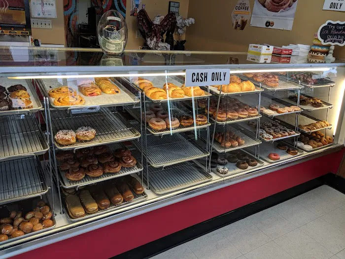 Doh-Nut-Hut Picture 2