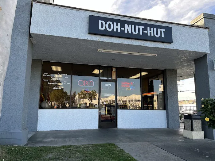 Doh-Nut-Hut Picture 3