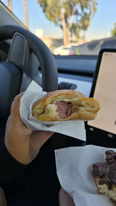 Los Alamitos Donuts Picture 6