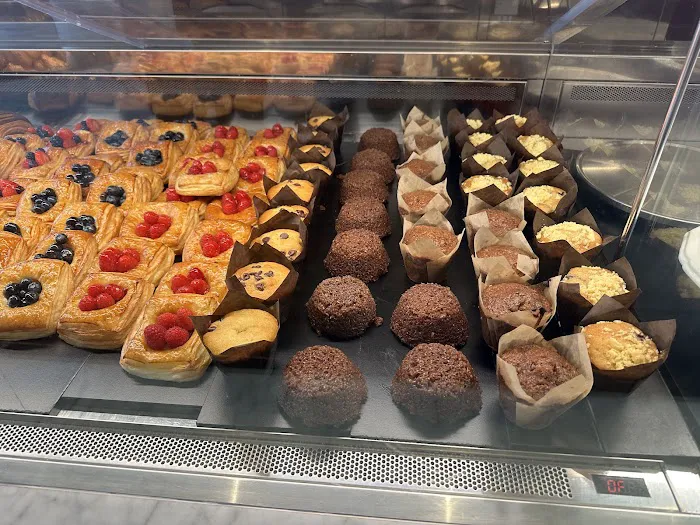 Katella Bakery, Deli & Restaurant Picture 7