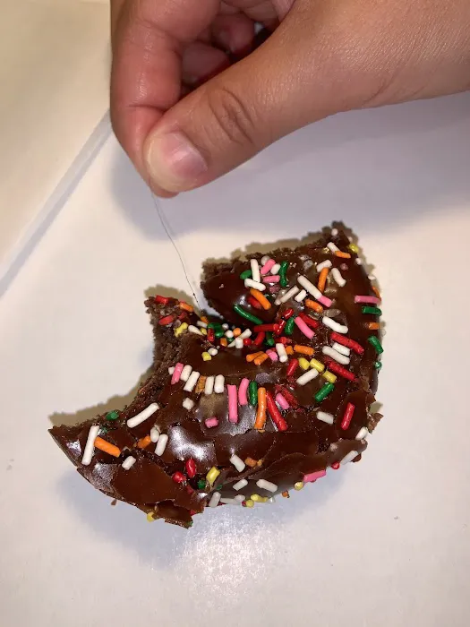 Rainbow Donuts (Norwalk) Picture 1