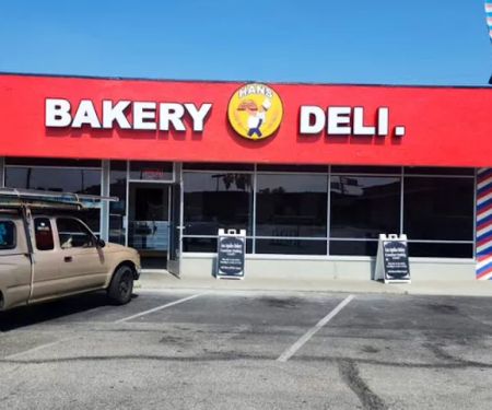 Hans Bakery & Deli