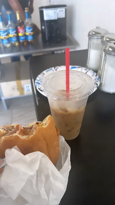 Hans Bakery & Deli Picture 6