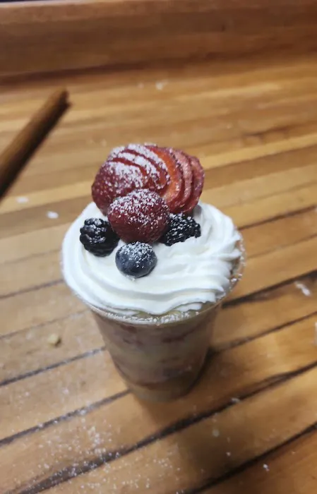 Hans Bakery & Deli Picture 7