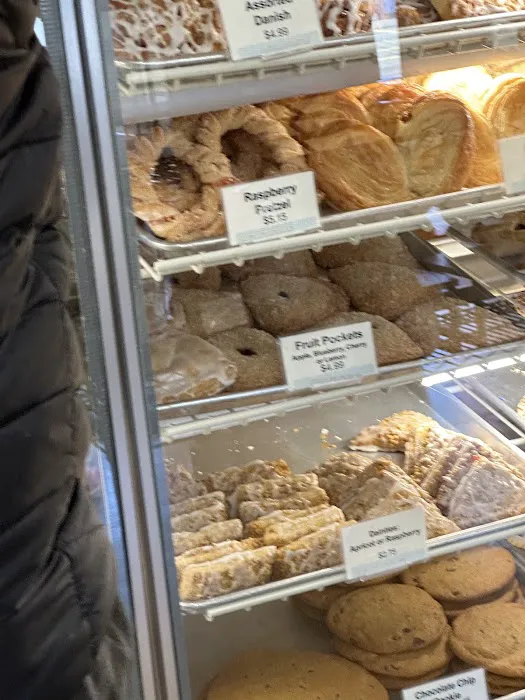 Mueller's Bakery Picture 5