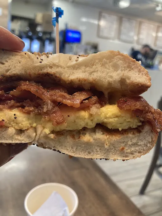 New York Bagel Deli & Bakery Picture 4
