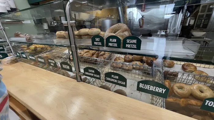 The Bagel Factory Picture 4