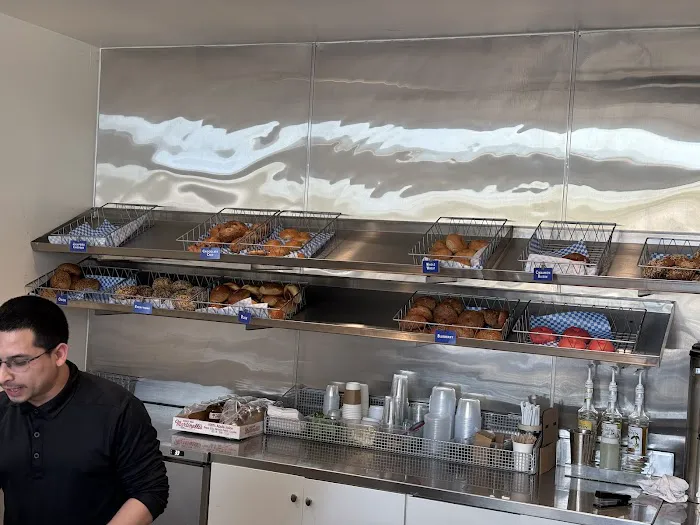Pop’s Bagels Picture 3