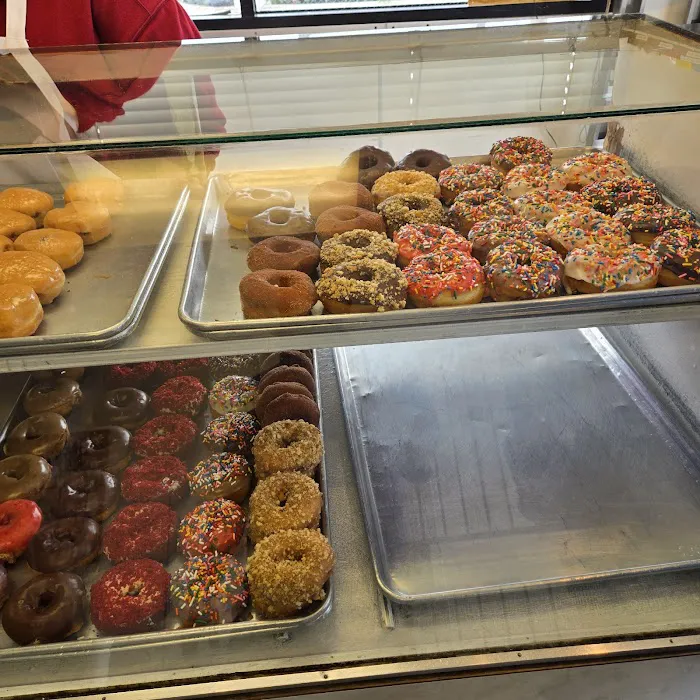 Primo's Donuts Picture 3