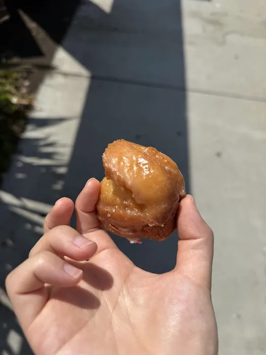 Primo's Donuts Picture 9