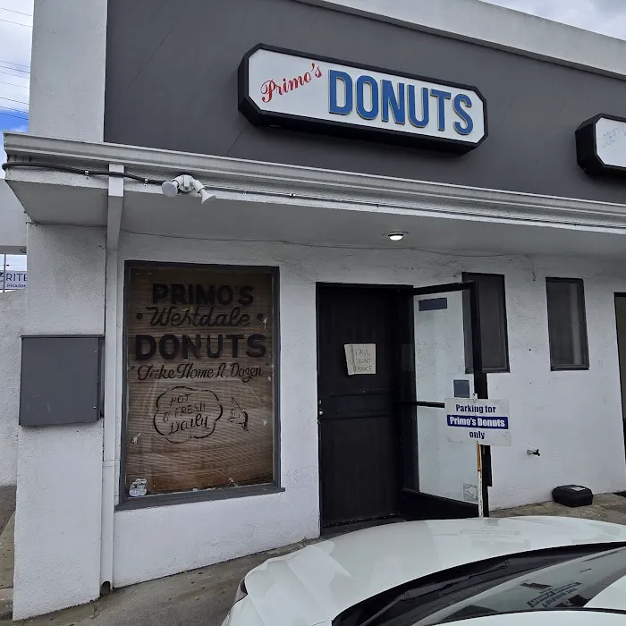 Primo's Donuts Picture 5