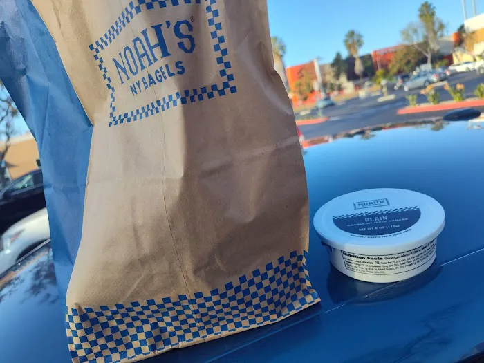 Noah's NY Bagels Picture 1