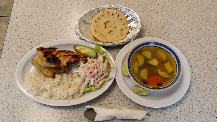 Mi Pueblo Chapin Picture 9