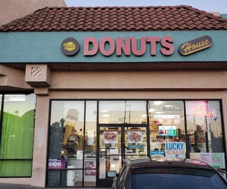 Daily Donut House