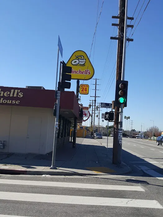 Winchell's Donut House Picture 2