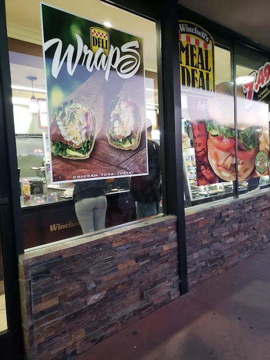 Winchell's Donut House Picture 10