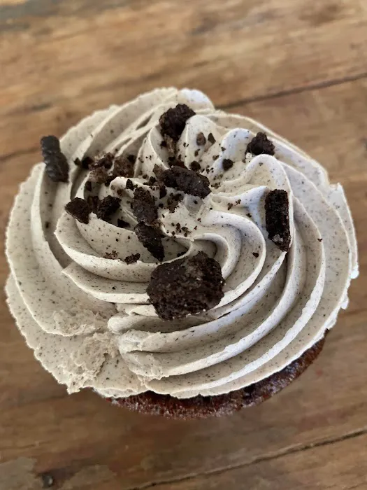Deb’s Delights Bake Shop Picture 3