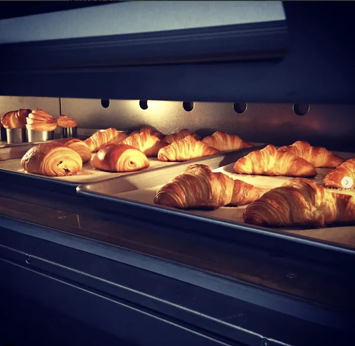 Des Croissants Paris Picture 4