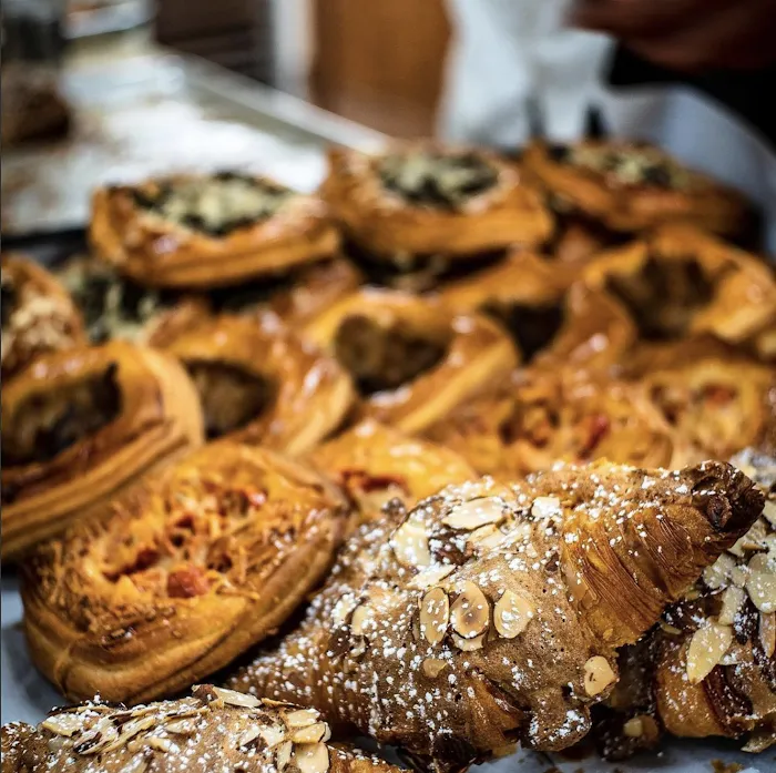 Des Croissants Paris Picture 10