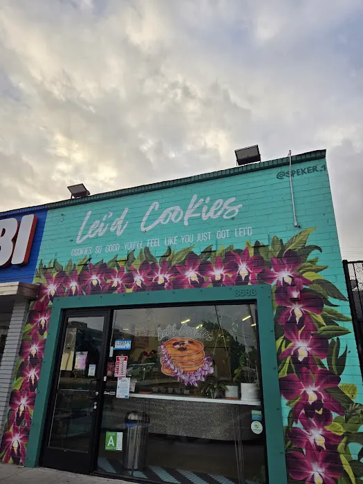 Lei'd Cookies Picture 9